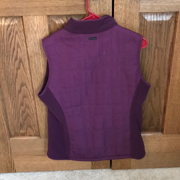 Columbia vest!!!!! - Picture 4 of 4